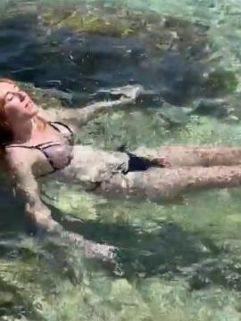 OnlyFans - BIKINI GIRLS 👧 😍 Scene 8960 — photo 20 of 20