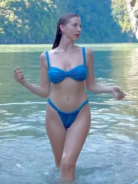 OnlyFans - BIKINI GIRLS 👧 😍 Scene 9001