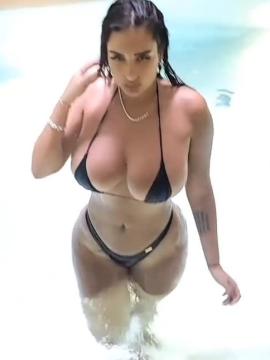 OnlyFans - BIKINI GIRLS 👧 😍 Scene 9195 — photo 16 of 20