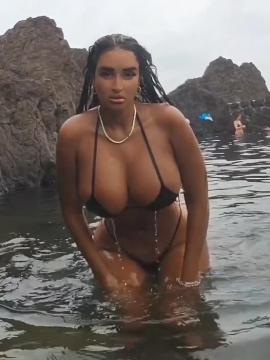OnlyFans - BIKINI GIRLS 👧 😍 Scene 9198 — photo 7 of 20
