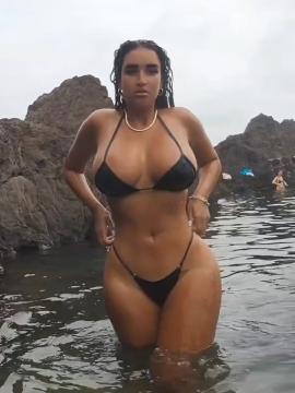 OnlyFans - BIKINI GIRLS 👧 😍 Scene 9198 — photo 10 of 20