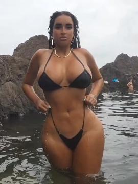 OnlyFans - BIKINI GIRLS 👧 😍 Scene 9198 — photo 12 of 20