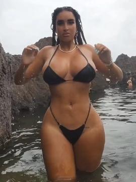OnlyFans - BIKINI GIRLS 👧 😍 Scene 9198 — photo 14 of 20