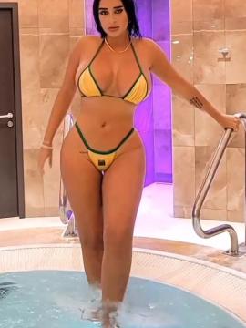 OnlyFans - BIKINI GIRLS 👧 😍 Scene 9199 — photo 14 of 20