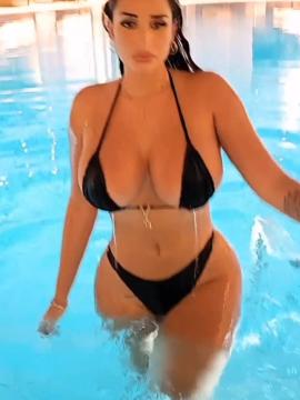 OnlyFans - BIKINI GIRLS 👧 😍 Scene 9230