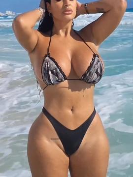 OnlyFans - BIKINI GIRLS 👧 😍 Scene 9239