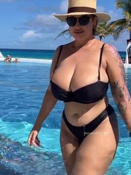 OnlyFans - BIKINI GIRLS 👧 😍 Scene 9314 — photo 6 of 20