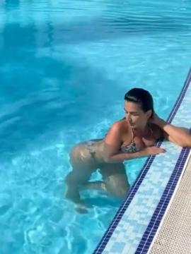 OnlyFans - BIKINI GIRLS 👧 😍 Scene 9329
