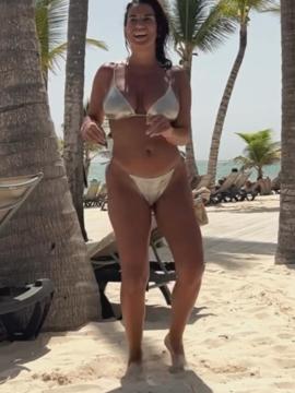 OnlyFans - BIKINI GIRLS 👧 😍 Scene 9331 — photo 13 of 20