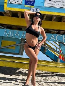 OnlyFans - BIKINI GIRLS 👧 😍 Scene 9353