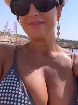 OnlyFans - BIKINI GIRLS 👧 😍 Scene 9365 — photo 1 of 20