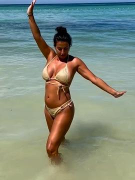 OnlyFans - BIKINI GIRLS 👧 😍 Scene 9365 — photo 9 of 20