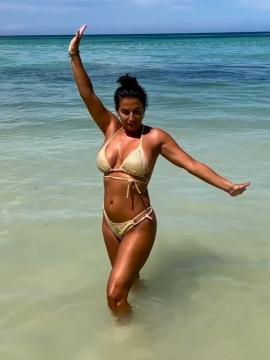 OnlyFans - BIKINI GIRLS 👧 😍 Scene 9365 — photo 10 of 20