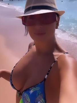 OnlyFans - BIKINI GIRLS 👧 😍 Scene 9365 — photo 15 of 20