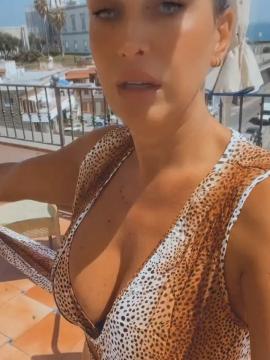 OnlyFans - BIKINI GIRLS 👧 😍 Scene 9371 — photo 1 of 20
