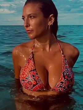 OnlyFans - BIKINI GIRLS 👧 😍 Scene 9443
