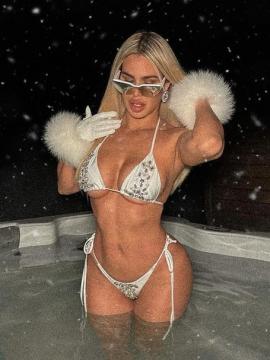 OnlyFans - BIKINI GIRLS 👧 😍 Scene 9509 — photo 1 of 20