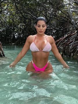 OnlyFans - BIKINI GIRLS 👧 😍 Scene 9530 — photo 7 of 20