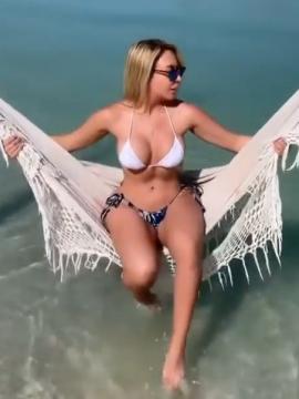 OnlyFans - BIKINI GIRLS 👧 😍 Scene 9667