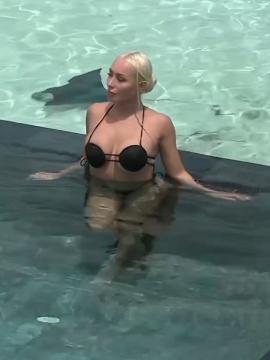 OnlyFans - BIKINI GIRLS 👧 😍 Scene 9689