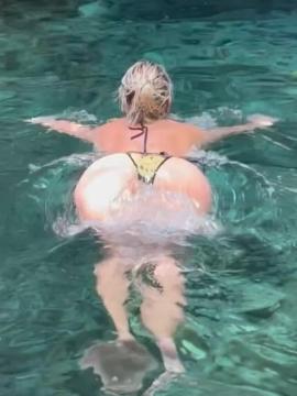 OnlyFans - BIKINI GIRLS 👧 😍 Scene 9709 — photo 11 of 20
