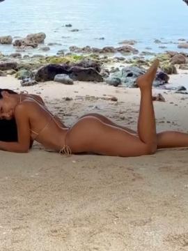 OnlyFans - BIKINI GIRLS 👧 😍 Scene 9755 — photo 14 of 20