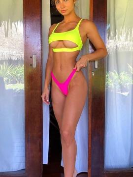 OnlyFans - BIKINI GIRLS 👧 😍 Scene 9819