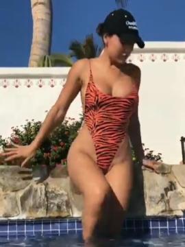 OnlyFans - BIKINI GIRLS 👧 😍 Scene 9857 — photo 17 of 20