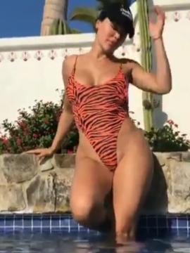 OnlyFans - BIKINI GIRLS 👧 😍 Scene 9857 — photo 19 of 20