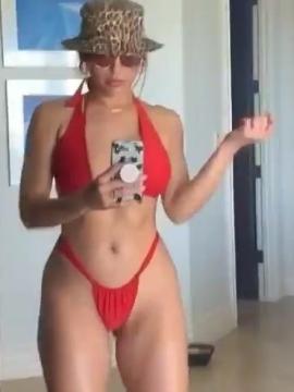 OnlyFans - BIKINI GIRLS 👧 😍 Scene 9858 — photo 10 of 20