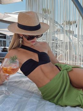 OnlyFans - BIKINI GIRLS 👧 😍 Scene 9873 — photo 4 of 20