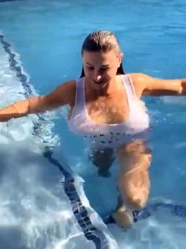 OnlyFans - BIKINI GIRLS 👧 😍 Scene 9918 — photo 18 of 20