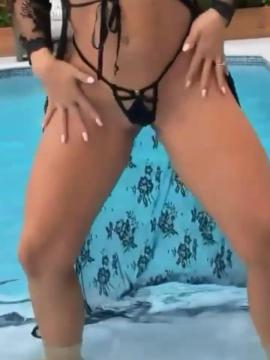 OnlyFans - BIKINI GIRLS 👧 😍 Scene 9921 — photo 17 of 20