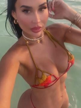 OnlyFans - BIKINI GIRLS 👧 😍 Scene 9957 — photo 8 of 20