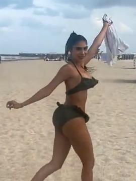 OnlyFans - BIKINI GIRLS 👧 😍 Scene 10027 — photo 7 of 20