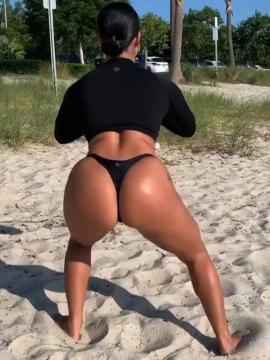 OnlyFans - BIKINI GIRLS 👧 😍 Scene 10053 — photo 15 of 20