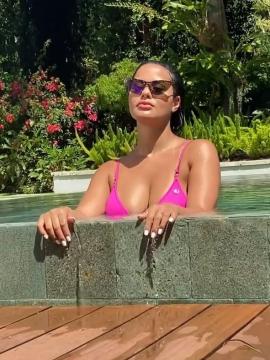 OnlyFans - BIKINI GIRLS 👧 😍 Scene 10057 — photo 4 of 20