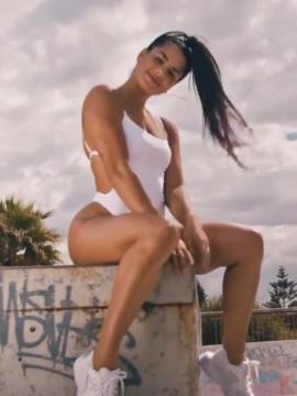 OnlyFans - BIKINI GIRLS 👧 😍 Scene 10078 — photo 8 of 20