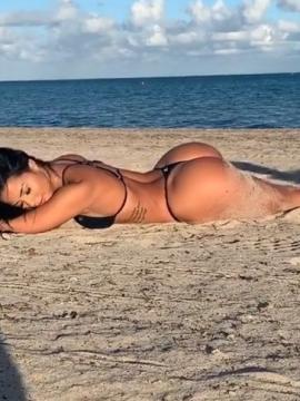 OnlyFans - BIKINI GIRLS 👧 😍 Scene 10092