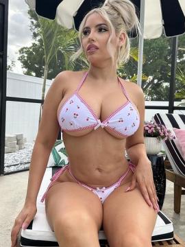 OnlyFans - BIKINI GIRLS 👧 😍 Scene 10224 — photo 8 of 20