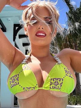 OnlyFans - BIKINI GIRLS 👧 😍 Scene 10230 — photo 2 of 20