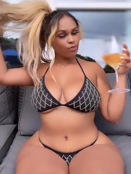 OnlyFans - BIKINI GIRLS 👧 😍 Scene 10321 — photo 13 of 20