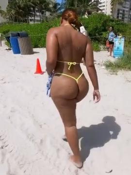 OnlyFans - BIKINI GIRLS 👧 😍 Scene 10323