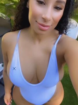OnlyFans - BIKINI GIRLS 👧 😍 Scene 10335 — photo 1 of 20