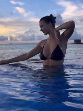 OnlyFans - BIKINI GIRLS 👧 😍 Scene 10374 — photo 18 of 20