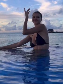 OnlyFans - BIKINI GIRLS 👧 😍 Scene 10374 — photo 19 of 20