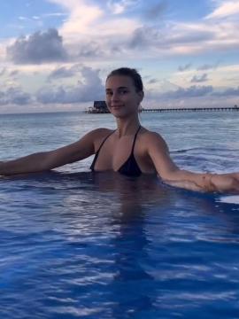 OnlyFans - BIKINI GIRLS 👧 😍 Scene 10375 — photo 2 of 20