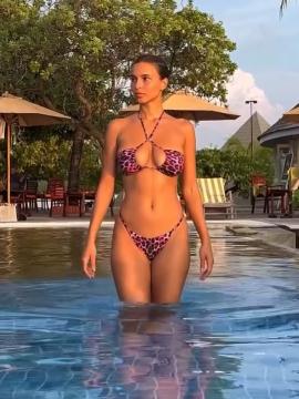OnlyFans - BIKINI GIRLS 👧 😍 Scene 10379 — photo 3 of 20