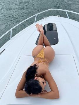 OnlyFans - BIKINI GIRLS 👧 😍 Scene 10402 — photo 2 of 20