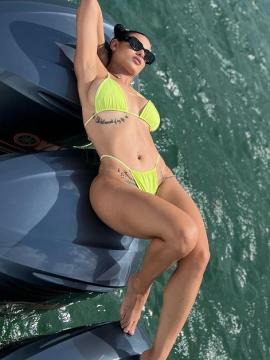 OnlyFans - BIKINI GIRLS 👧 😍 Scene 10402 — photo 7 of 20